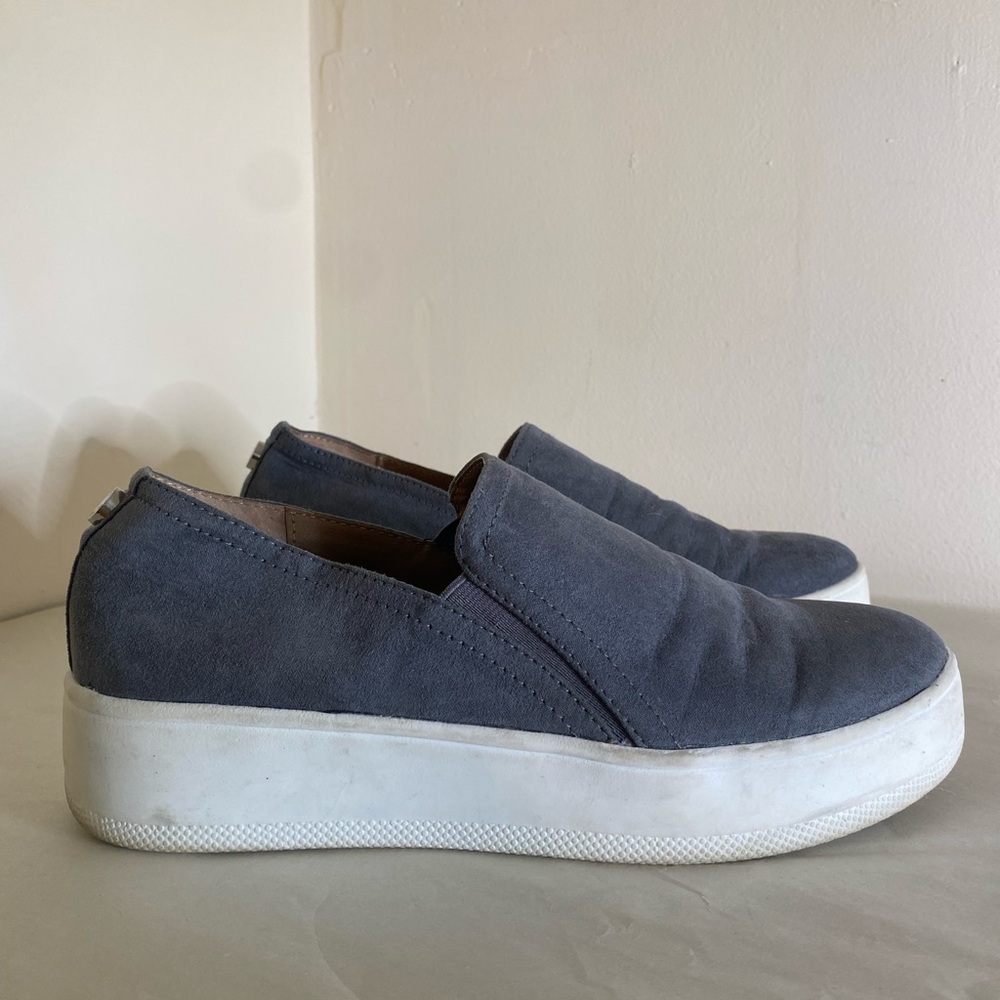 Steve Madden Zayna platform slip on sneakers size 7 gray shoes
